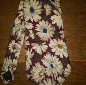 Nwot Van Heusen Tie